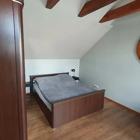 Walowa 11 Apartman Leszno